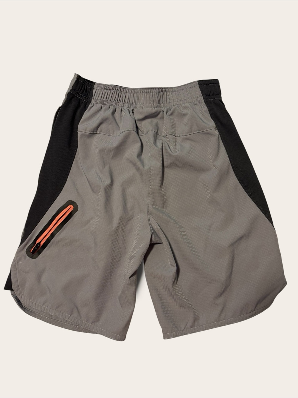 Reebok Black & Gray Boys' Athletic Shorts with Red Logos size 10/12 - Picture 3 of 5